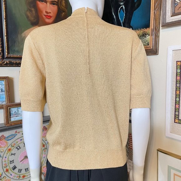 St John Basics Metallic Gold Knit Waist Length Short Sleeve Sweater Size M - Picture 3 of 4